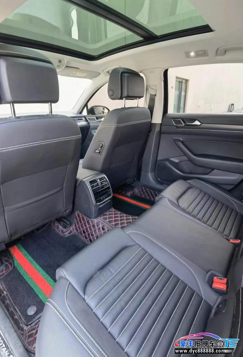 21年大众迈腾轿车抵押车出售