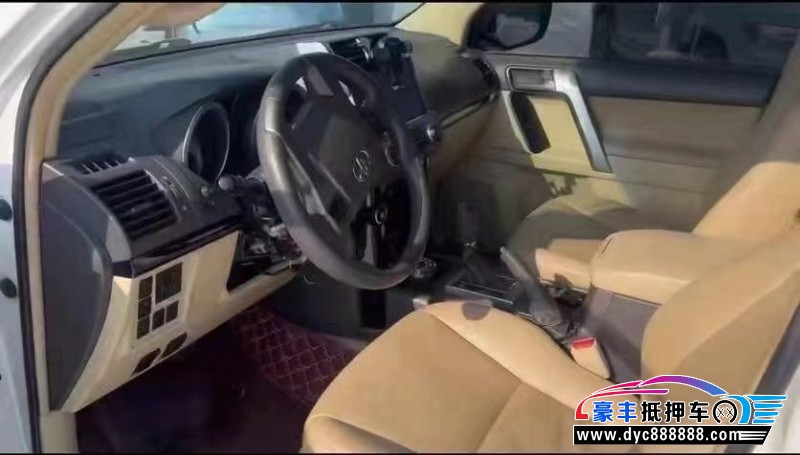 18年丰田普拉多（霸道）轿车抵押车出售