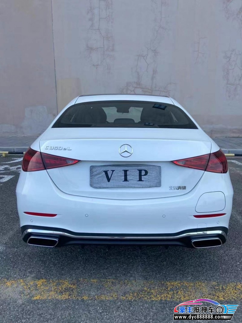 24年奔驰C轿车抵押车出售