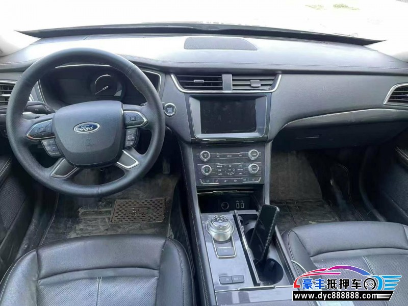 18年福特金牛座轿车抵押车出售