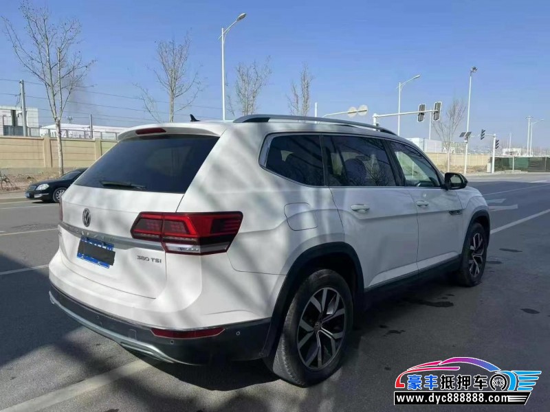 18年大众途昂轿车抵押车出售