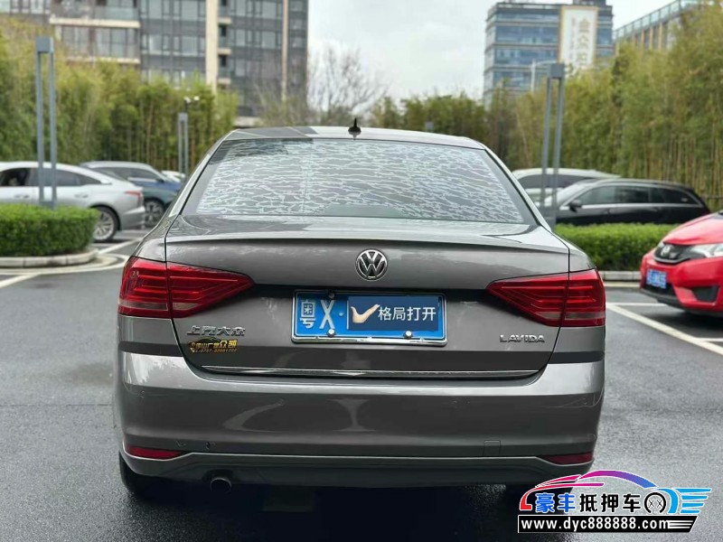 17年大众朗逸轿车抵押车出售