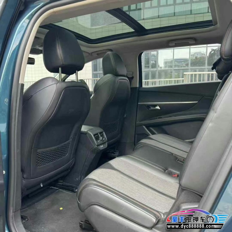 19年标致5008轿车抵押车出售