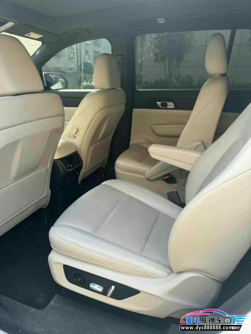 22年理想ONE轿车抵押车出售