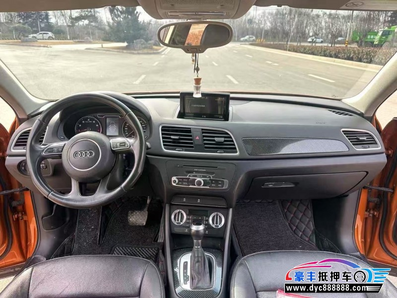 16年奥迪Q3轿车抵押车出售