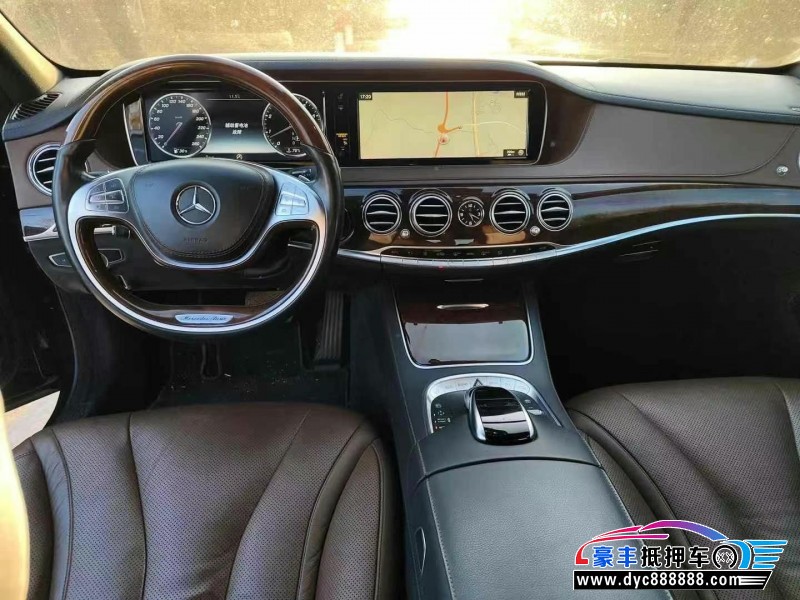 16年奔驰S轿车抵押车出售