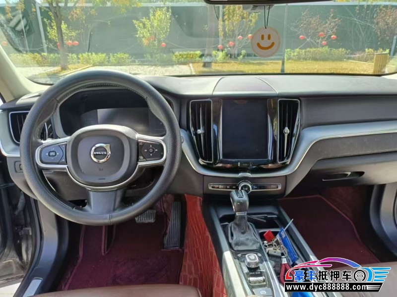 20年沃尔沃XC60SUV抵押车出售