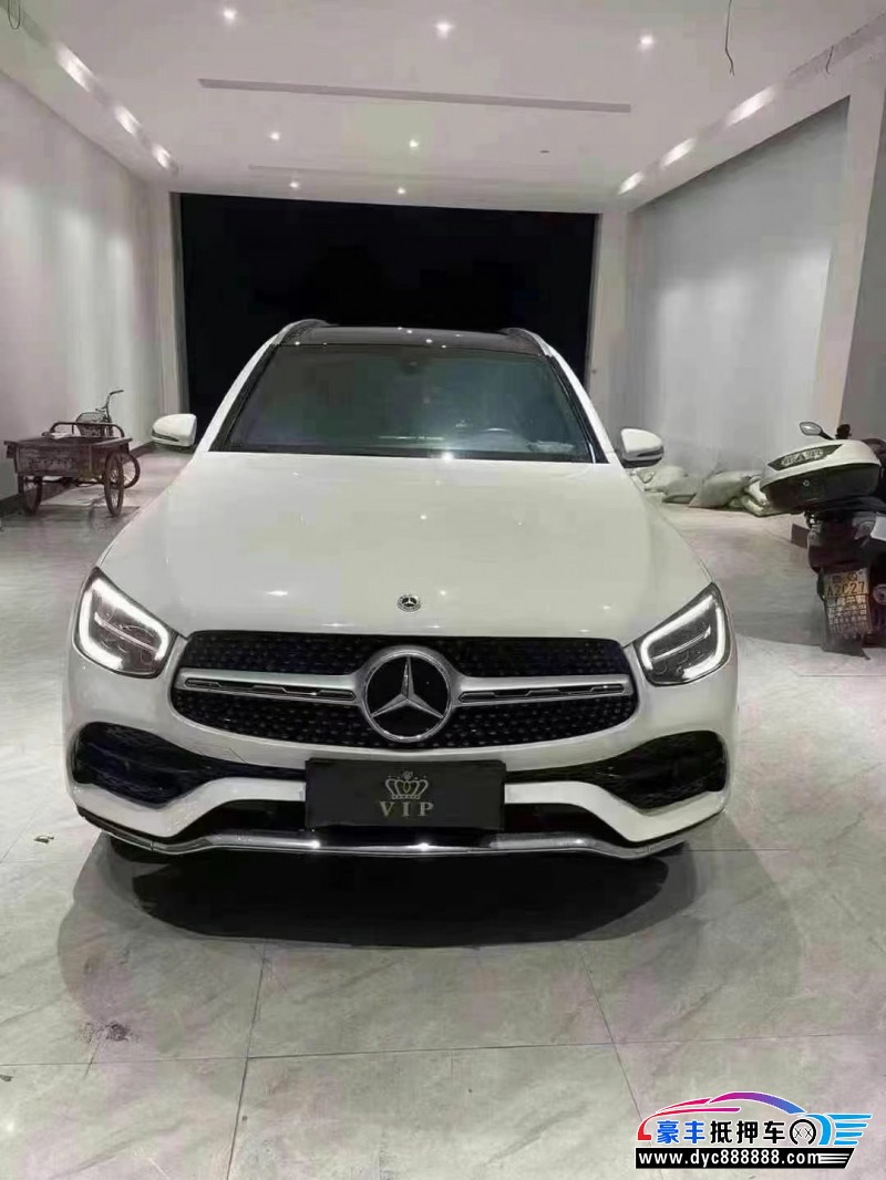 22年奔驰GLC轿车抵押车出售