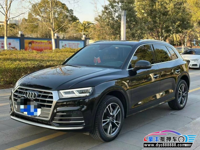 20年奥迪Q5轿车抵押车出售