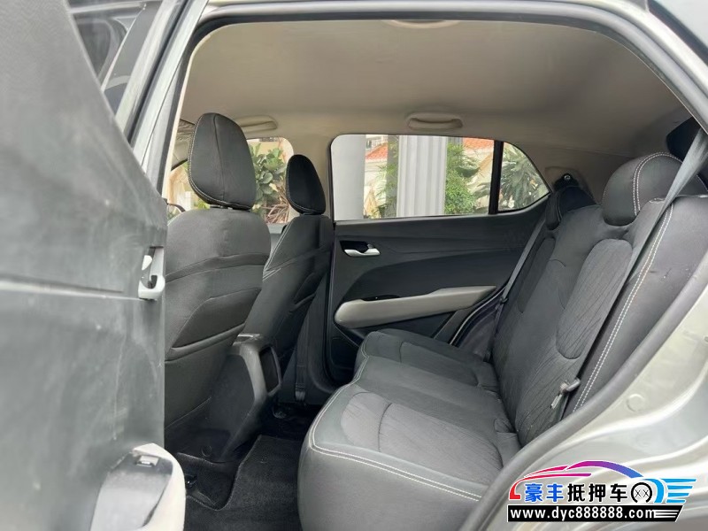 21年宝骏510轿车抵押车出售