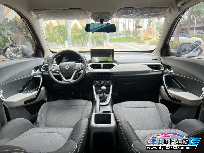 21年宝骏510轿车抵押车出售