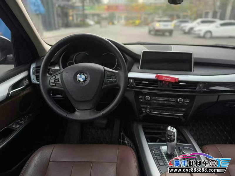 17年宝马X5轿车抵押车出售