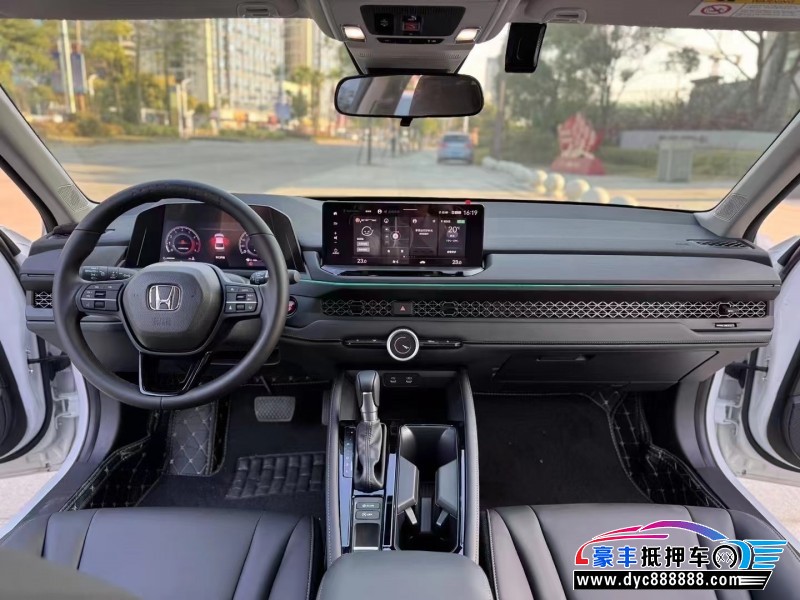 24年本田雅阁轿车抵押车出售