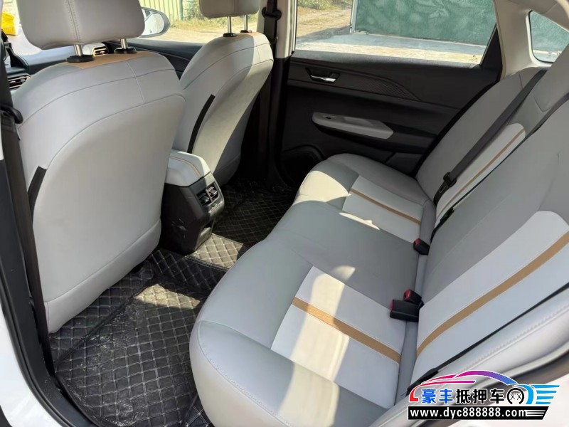 24年东风风神E70轿车抵押车出售