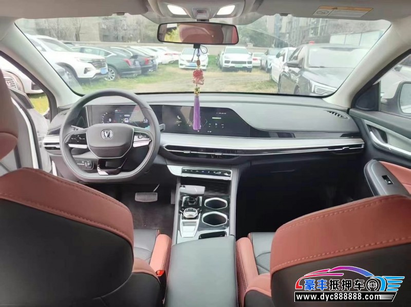 24年长安逸动轿车抵押车出售