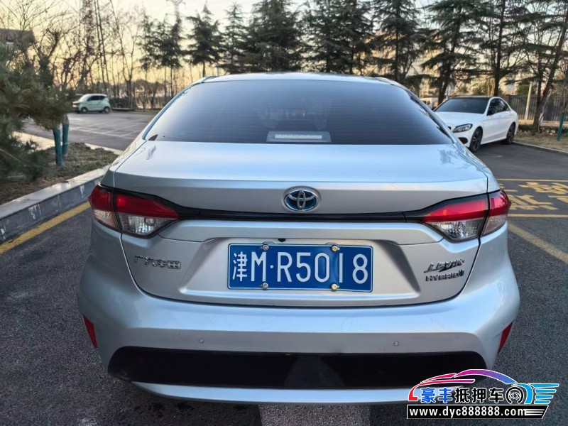 20年丰田雷凌轿车抵押车出售