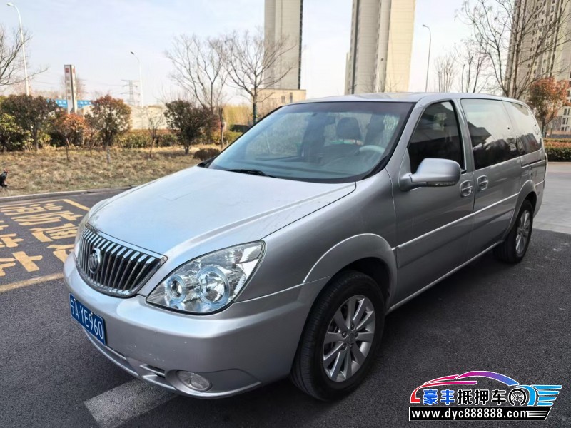 15年别克GL8轿车抵押车出售