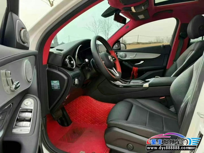 20年奔驰GLC轿车抵押车出售