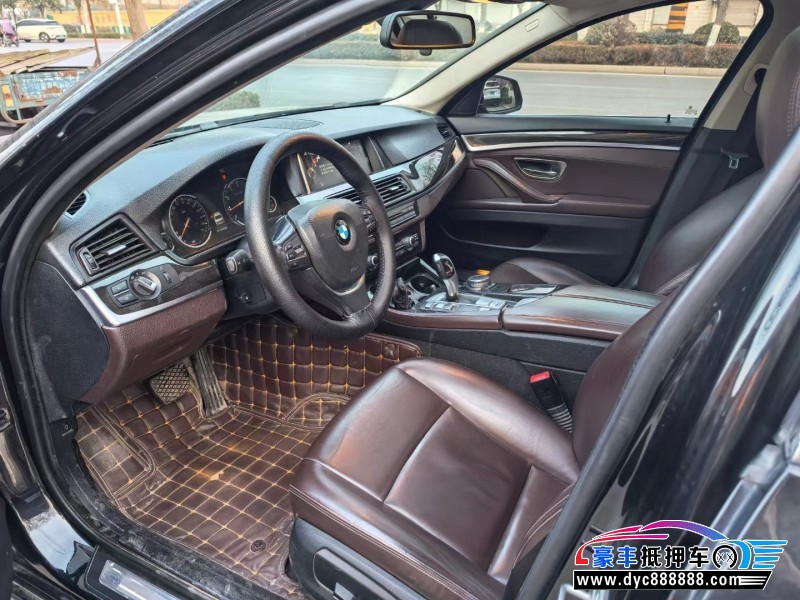 17年宝马5系轿车抵押车出售