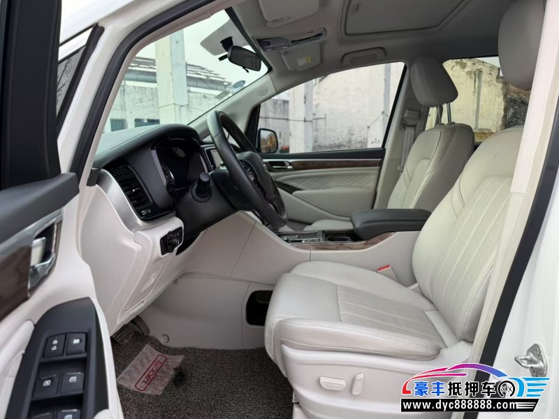 19年传祺M8MPV抵押车出售