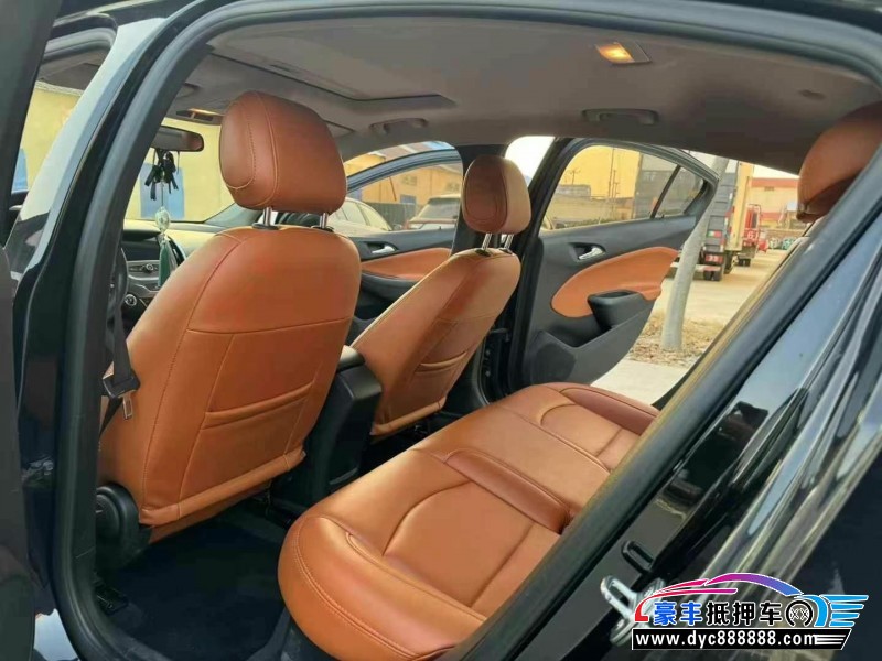 17年雪佛兰科鲁兹轿车抵押车出售