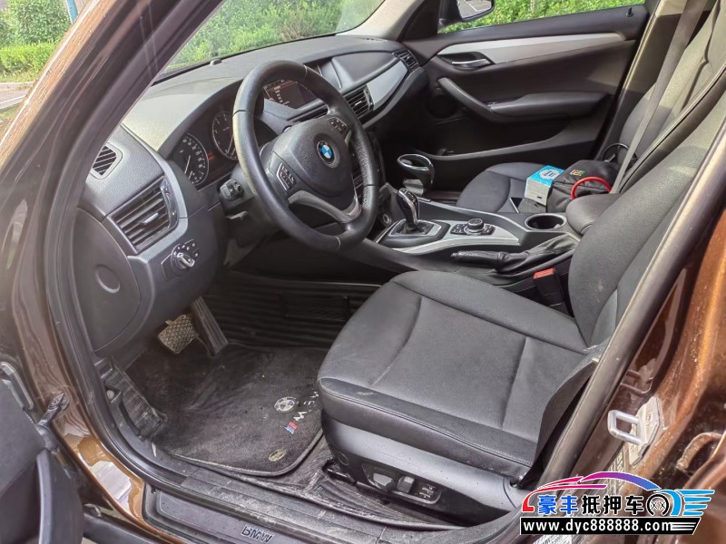 14年宝马X1轿车抵押车出售