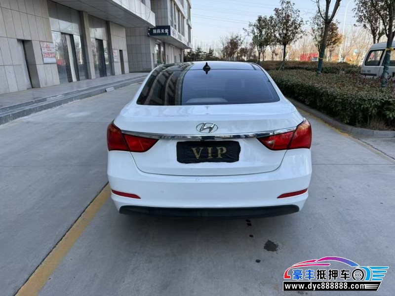 16年现代名图轿车抵押车出售