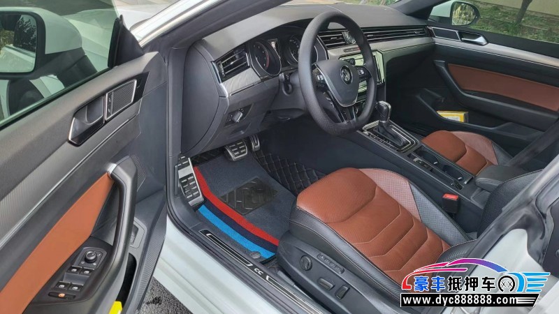 19年大众CC轿车抵押车出售