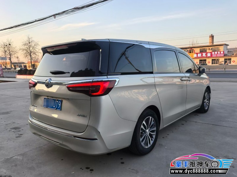 22年别克GL8轿车抵押车出售