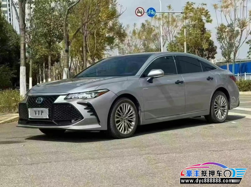 22年丰田亚洲龙轿车抵押车出售