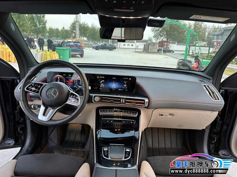 22年奔驰EQCSUV抵押车出售