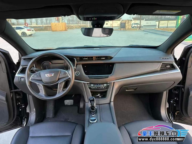 20年凯迪拉克XT5轿车抵押车出售