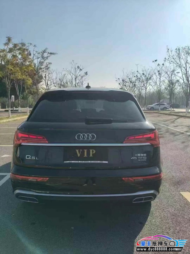 22年奥迪Q5SUV抵押车出售