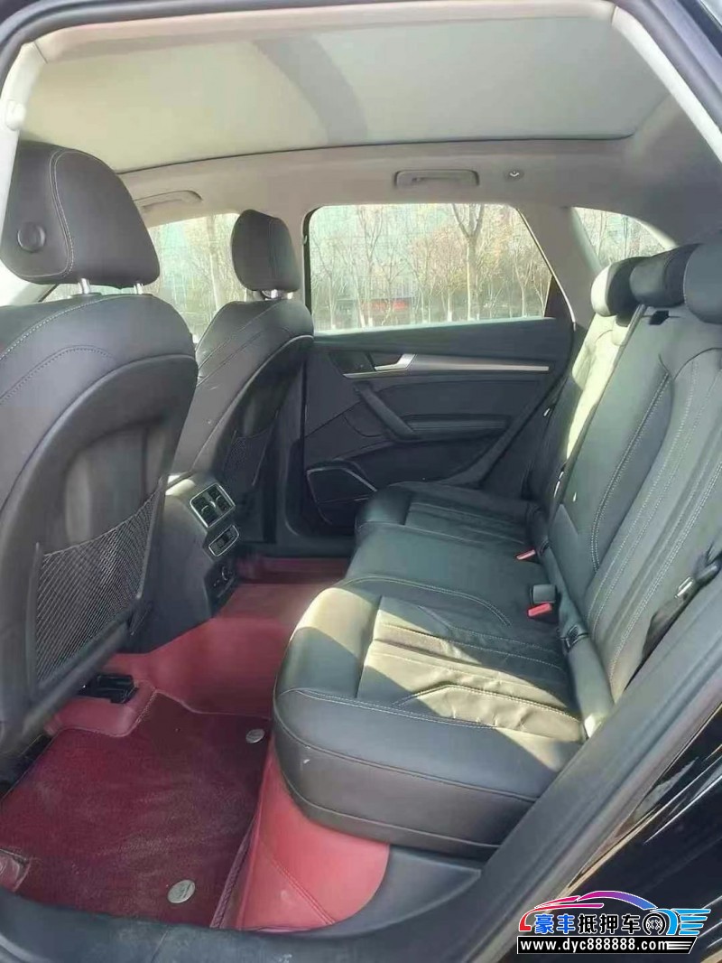 22年奥迪Q5SUV抵押车出售