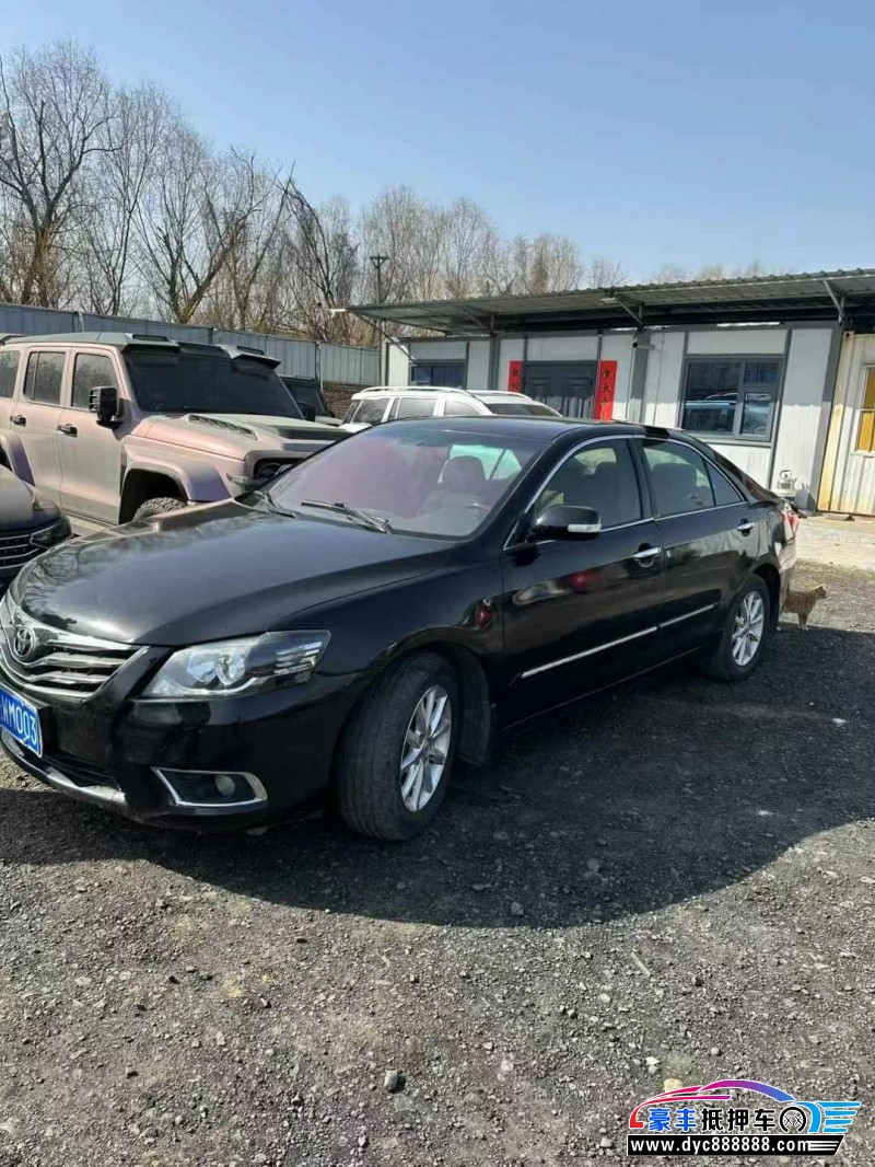 14年丰田凯美瑞轿车抵押车出售