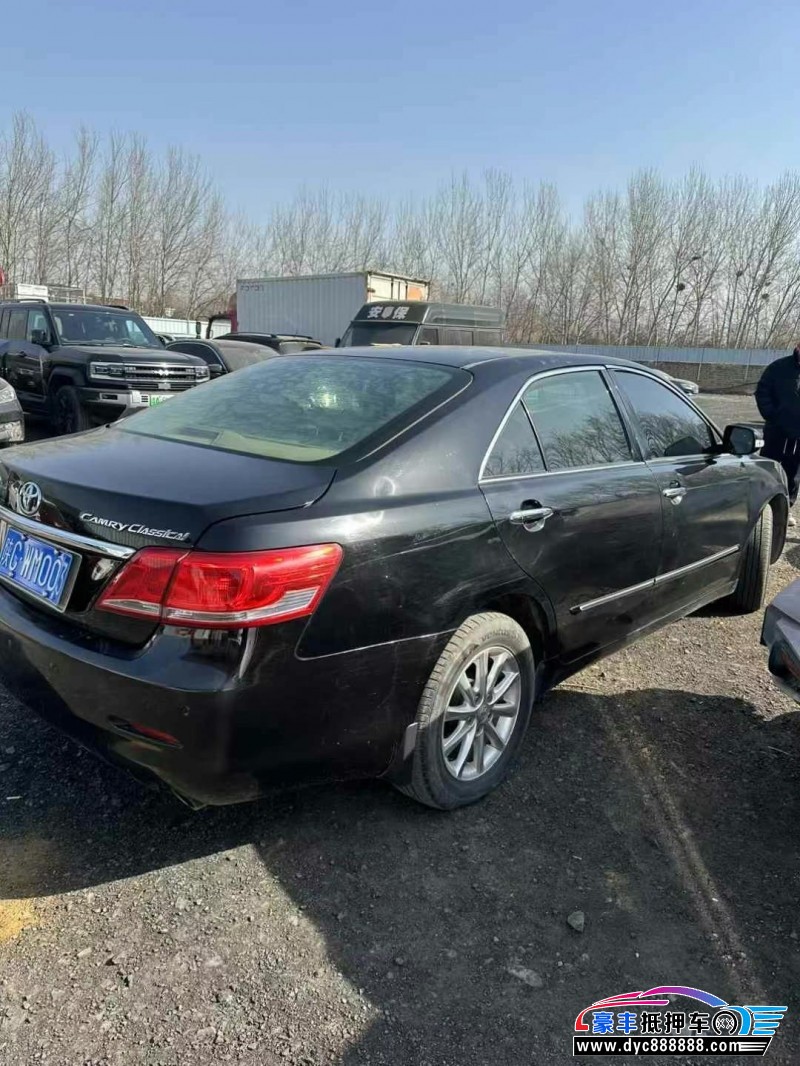 14年丰田凯美瑞轿车抵押车出售