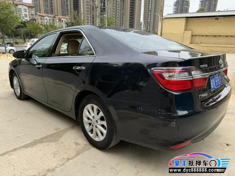 15年丰田凯美瑞轿车抵押车出售