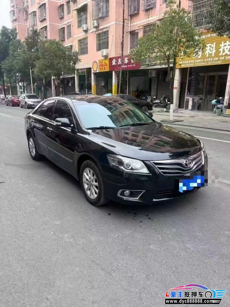 14年丰田凯美瑞轿车抵押车出售