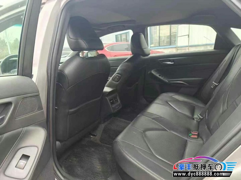 21年丰田亚洲龙轿车抵押车出售