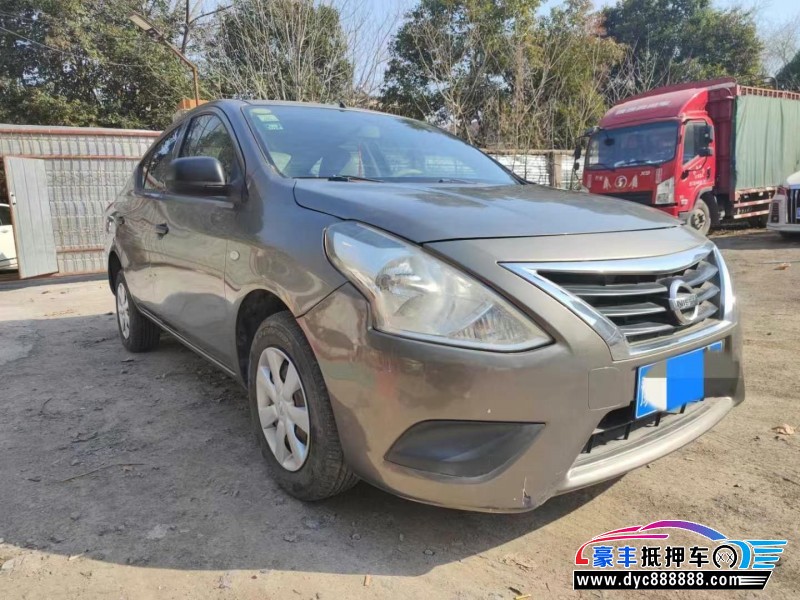 18年日产阳光轿车抵押车出售