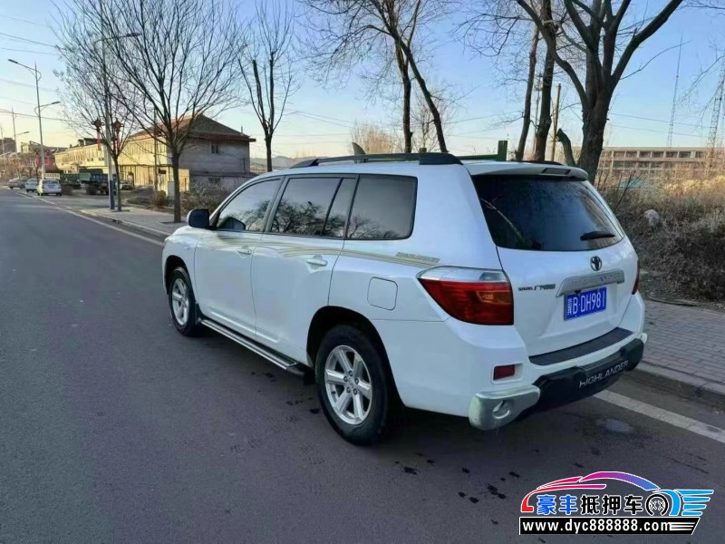 12年丰田汉兰达轿车抵押车出售