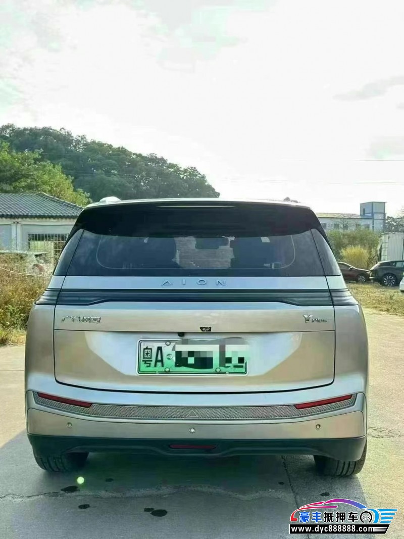 23年埃安Y80轿车抵押车出售