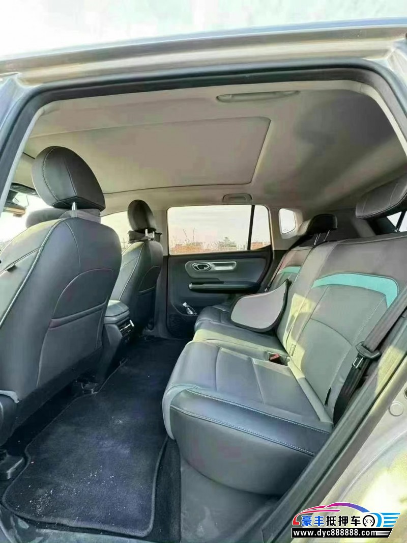 23年埃安Y80轿车抵押车出售