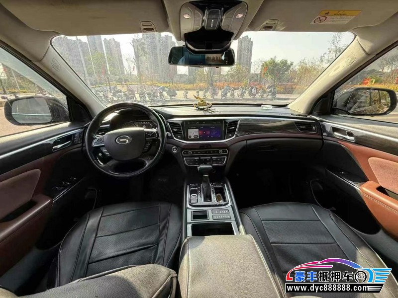 17年传祺GS8轿车抵押车出售