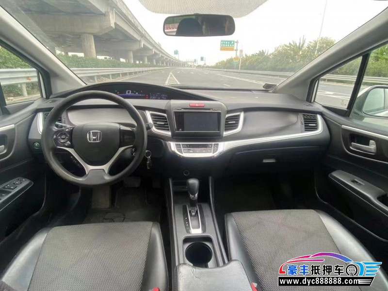 13年本田杰德轿车抵押车出售