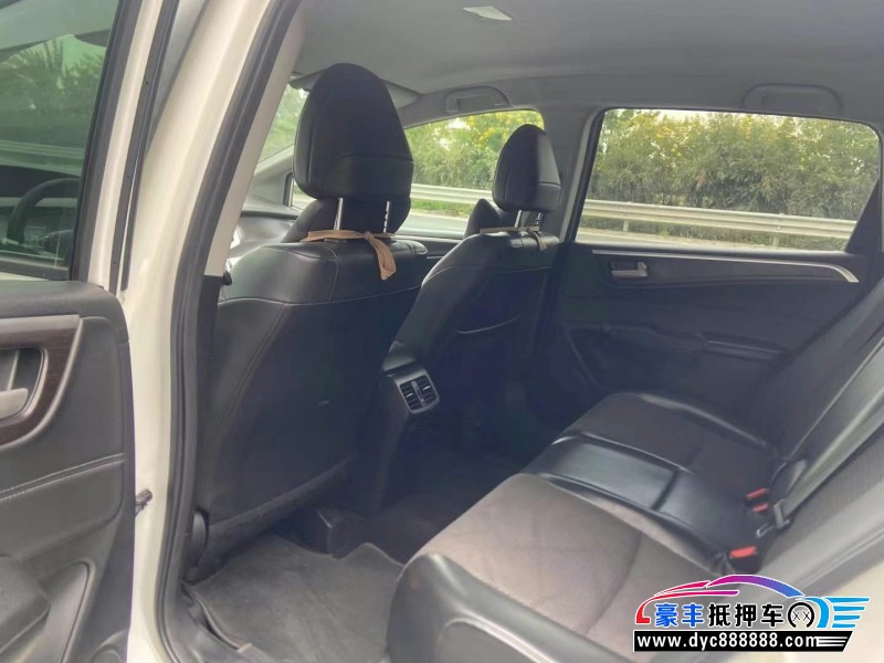 13年本田杰德轿车抵押车出售