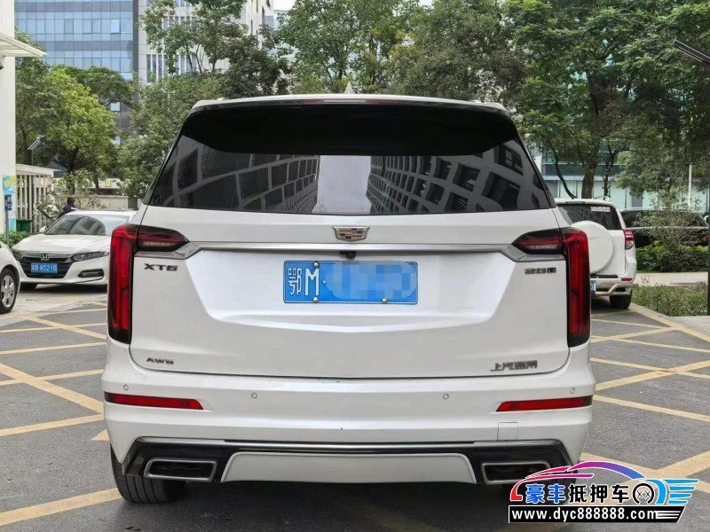 21年凯迪拉克xt6轿车抵押车出售