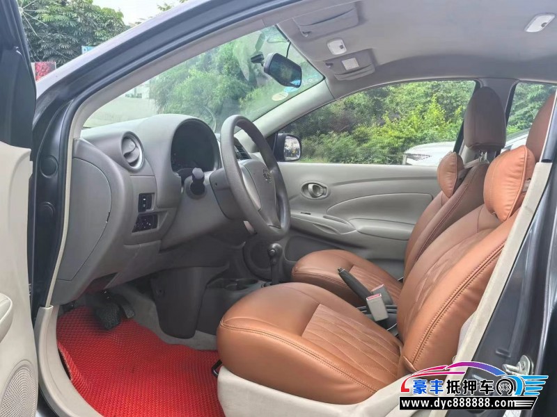 16年日产阳光轿车抵押车出售