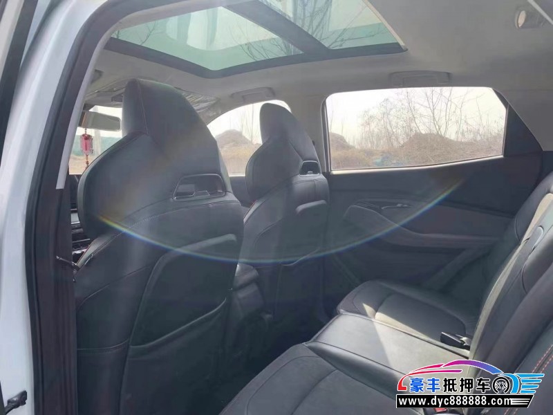 20年宝骏RS3轿车抵押车出售