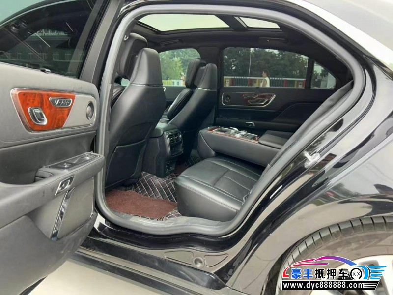 21年林肯大陆轿车抵押车出售